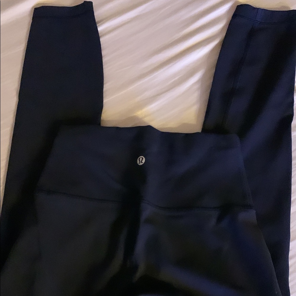 Lululemon leggings size 4